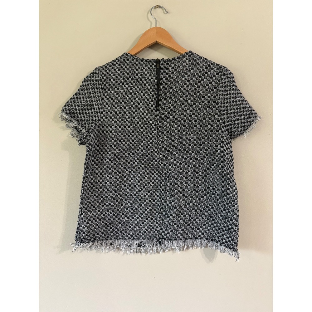 Who What Wear Womens Medium Jet Black Tweed Fringe Hem Short Sleeve Blouse NWT - Picture 3 of 9